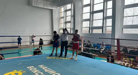 Куп медали за русенския бокс на ринга в Плевен