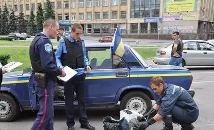 Кметът на Николаев получи колет с отрязана кучешка глава