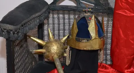 Изложба на театрални костюми и луксозен каталог за 110-ата годишнина на театъра