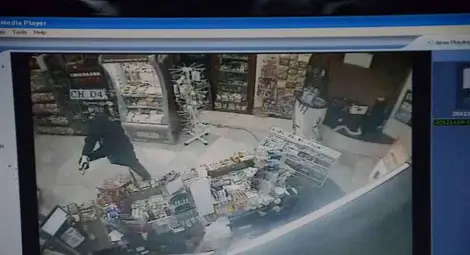 Две жени с мъжки сърца спасиха магазините си от въоръжен обир