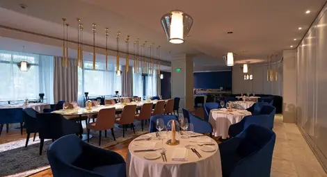 Шеф Ивайло Димитров подготвя кулинарна провокация в ресторанта на Андре Токев