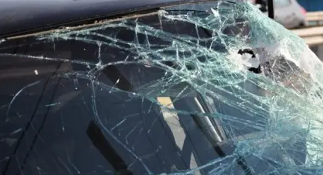 Двама души починаха след нелепи катастрофи Двама души починаха след нелепи катастрофи