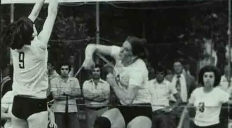 Архивите разказват:  Началото на волейбола в Русе