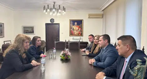 Вицепрезидентът Илияна Йотова обсъди с кмета на Русе Пенчо Милков необходимостта от по-тясно взаимодействие между държавните институции и местната власт