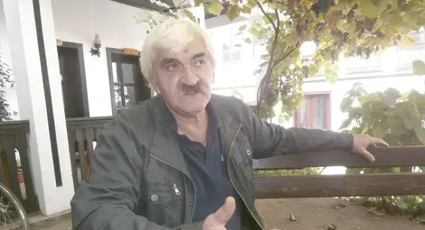 Арменска кафеварка от 19 век отключва изящните тайни на медта за майстор Димитър Димитров