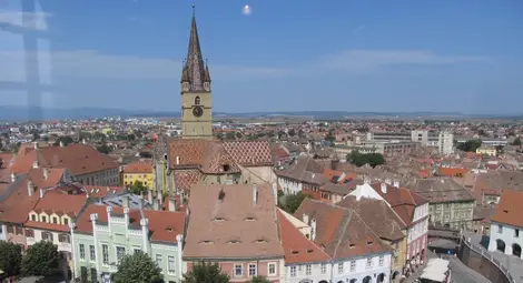 Сибиу - градът на къщите с очите, Моста на лъжите и първите неща в Румъния