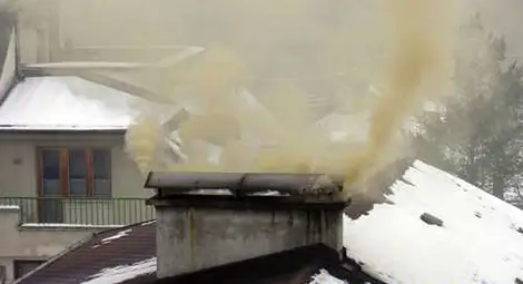 Догодина заменят старите димящи печки с екологично отопление