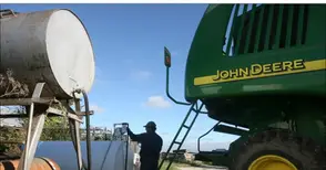 Разглеждат на закрито заседание наредбата за горивата, разгневила агросектора