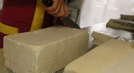 Българинът е изял в кашкавал и сирене палмовото масло от 500 тира