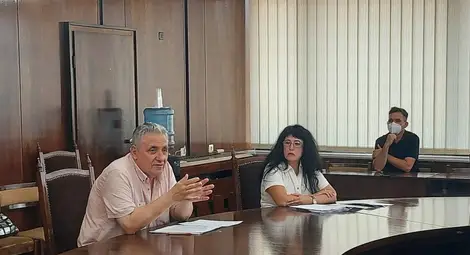 Мариан Димитров и Милена Цонева-Георгиева по време на събеседването. Снимка: Авторът Мариан Димитров и Милена Цонева-Георгиева по време на събеседването. Снимка: Авторът