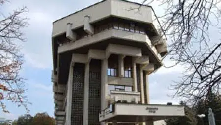 Плащаме данъци с 5% отстъпка до края на април