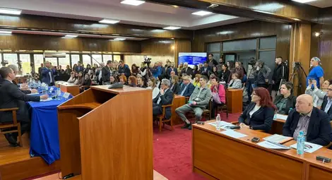 Драгомир Драганов: Въвеждането на еврото ще даде по-високи конкурентни способности за българските производители Драгомир Драганов: Въвеждането на еврото ще даде по-високи конкурентни способности за българските производители