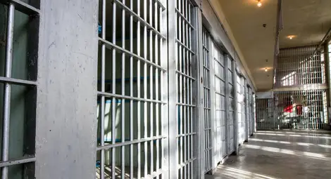 Наркодилър се връща в затвора след кратък престой на свобода Наркодилър се връща в затвора след кратък престой на свобода