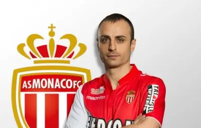 На живо с картина: Представянето на Бербатов