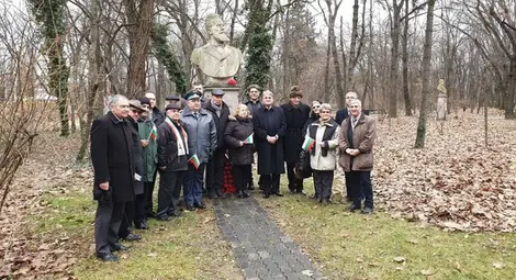 Читалище &bdquo;Христо Ботев&ldquo; чества  патрона си в румънската столица