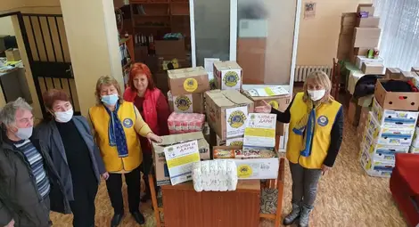 Лайнс клуб Русе Сексагинта Приста зарадва нуждаещи се с поредната си благотворителна кампания &bdquo;КУПИ И ДАРИ&ldquo;