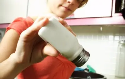 US-експерт разби мита за вредата от солта: На 63 години съм, соля обилно всичко, кръвно ми е 110/70