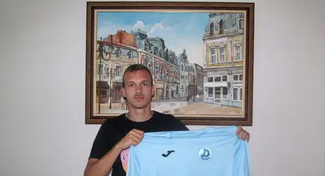 &bdquo;Дунав&ldquo; официално привлече Васев и се раздели с Раденцов