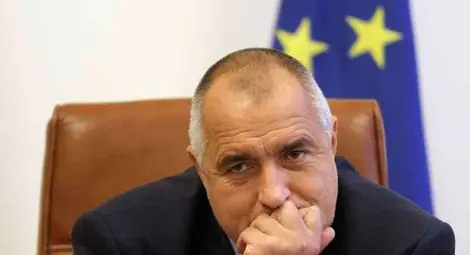 Борисов с нова телефонна директива: Ще гласуваме с "Не"
