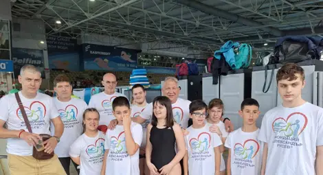 Децата на Скури с нови медали в плуването