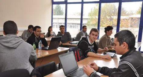 Софийските студенти първи в компютърната математика