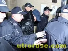 Охранителят, убил момче около Подуенската гара, остава в ареста