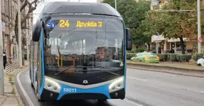 Безплатен транспорт за ученици може да има, след като всички линии станат общински