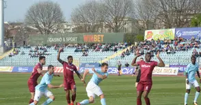 „Септември“ излиза без двама контузени