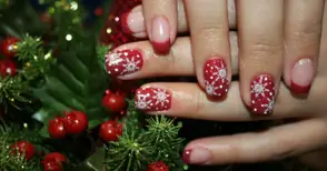 All inclusive завладява маникюра в студените дни