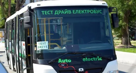 Нов електробус тръгва по улиците на Русе 