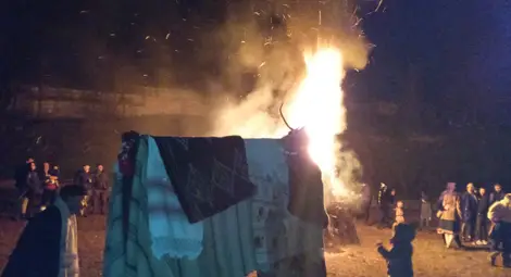 Папалишка, Джамал и амкане обагриха Сирни Заговезни в Сваленик Папалишка, Джамал и амкане обагриха Сирни Заговезни в Сваленик