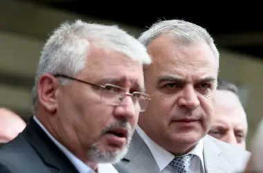 МВР се съгласи да вдигне заплатите, кога и с колко &ndash; не е ясно