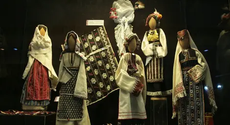 НИМ показва изложба с носии и уникални шевици /галерия/