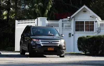 Изпратиха експлозиви в дома на Хилари Клинтън и офис на Барак Обама