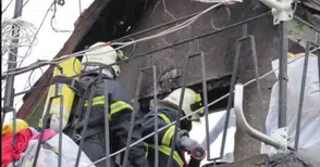 Липса на път затрудни гасенето на голям пожар в Буйна Яна