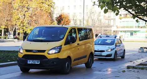 209 000 бюлетини за втория тур на президентските избори пристигат утре в Русе 209 000 бюлетини за втория тур на президентските избори пристигат утре в Русе