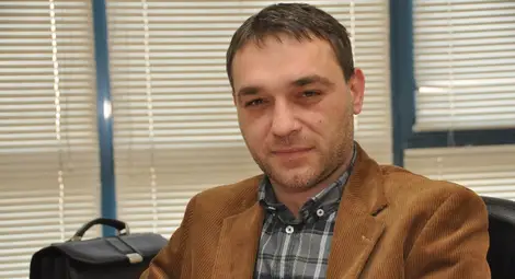 Читателят пише: Благодаря на г-н Калоян Копчев и екипа му за помощта