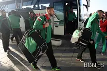 С викове "цигани" посрещнаха Лъвовете в Армения 