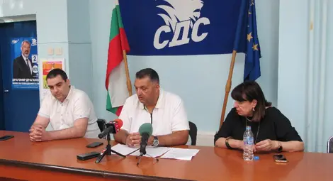 СДС: Даването на басейна на &bdquo;Общински пазари&ldquo; е път към фалит и приватизация