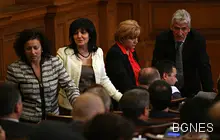 ГЕРБ на извънреден брифинг: Орешарски да подаде оставка ГЕРБ на извънреден брифинг: Орешарски да подаде оставка