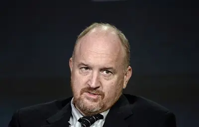 Пет жени обвиниха комика Луис Си Кей в сексуален тормоз