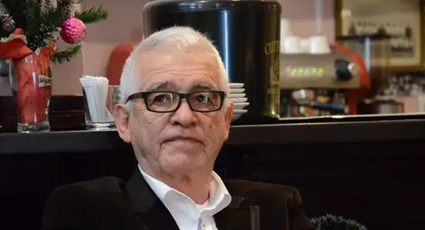 Иван Въжаров