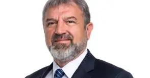 Областният управител Драгомир Драганов влиза в битката за кмет на Две могил