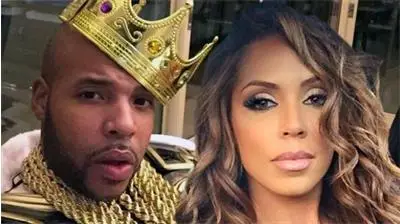 Актриса и рапър открити застреляни в дома им