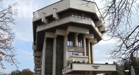 Съветници дариха 417 лева за хората със синдром на Даун