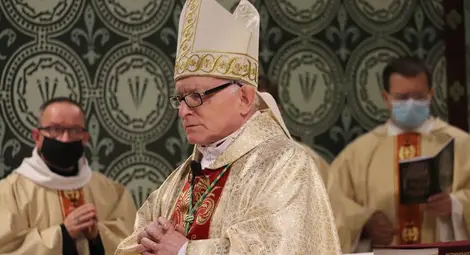 Католиците имат нов духовен пастир - монс. Страхил Каваленов официално оглави Никополска епархия /галерия/