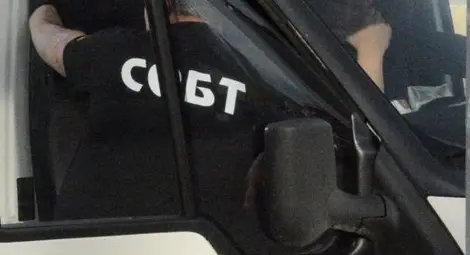 Загиналият полицай прикривал с тяло и щит колегите си. Ден преди смъртоносната акция отпразнувал рождения си ден Загиналият полицай прикривал с тяло и щит колегите си. Ден преди смъртоносната акция отпразнувал рождения си ден