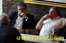 Руснакът Депардийо строи къща в Нормандия въпреки протест 