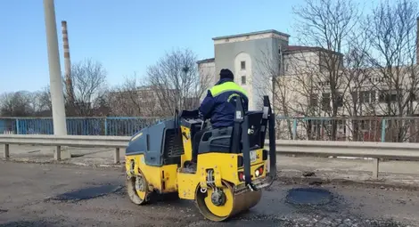 Продължават ремонтните дейности и почистването на улиците в Русе