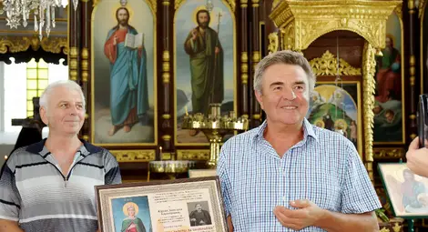 Митрополит Григорий служи в Поликрайще на празника на небесната закрилница на селото Света Марина /галерия/